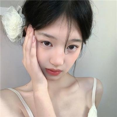 春曲丽影
